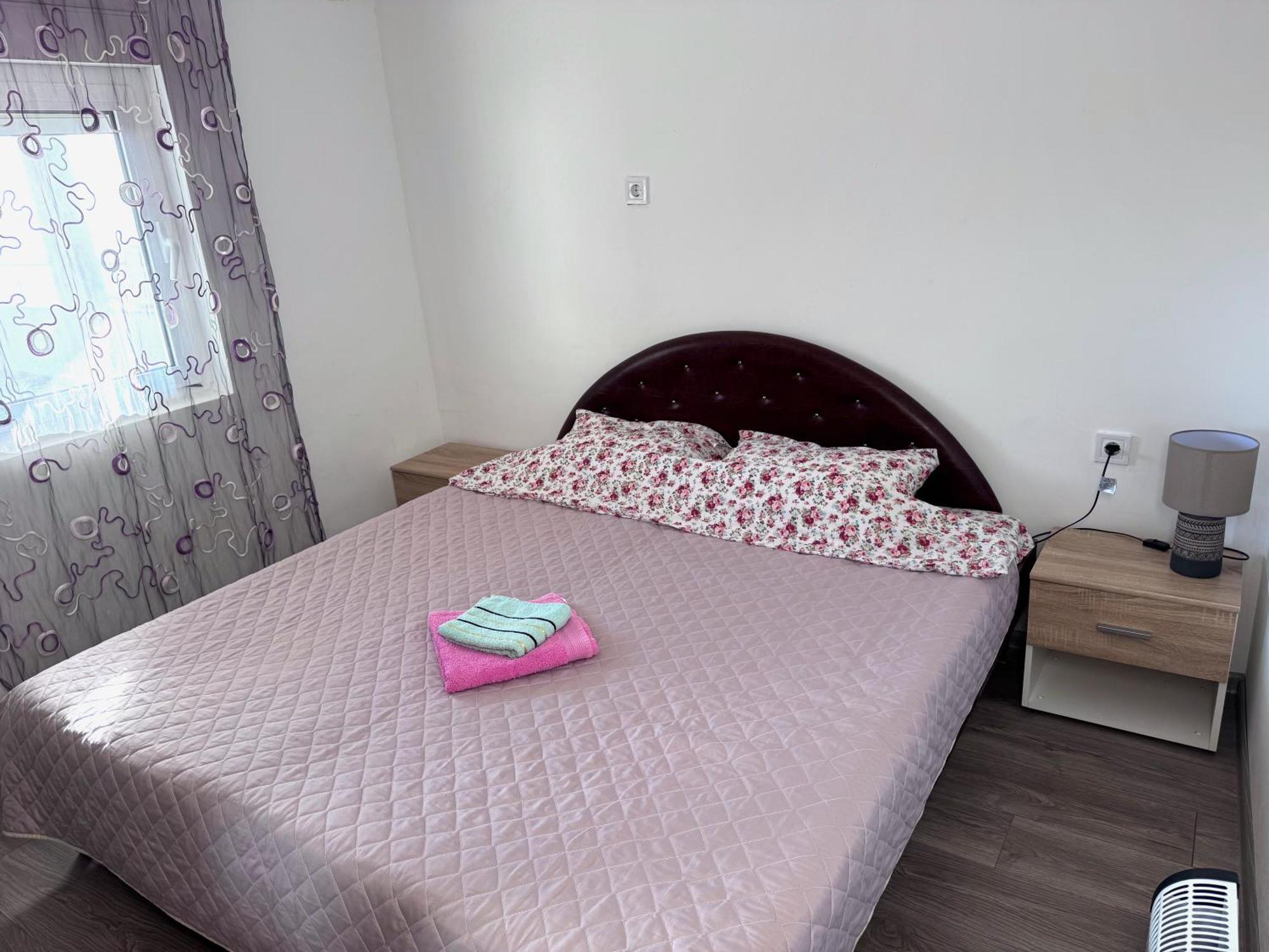 Villa Happy Family!!! Prijevor Екстер'єр фото